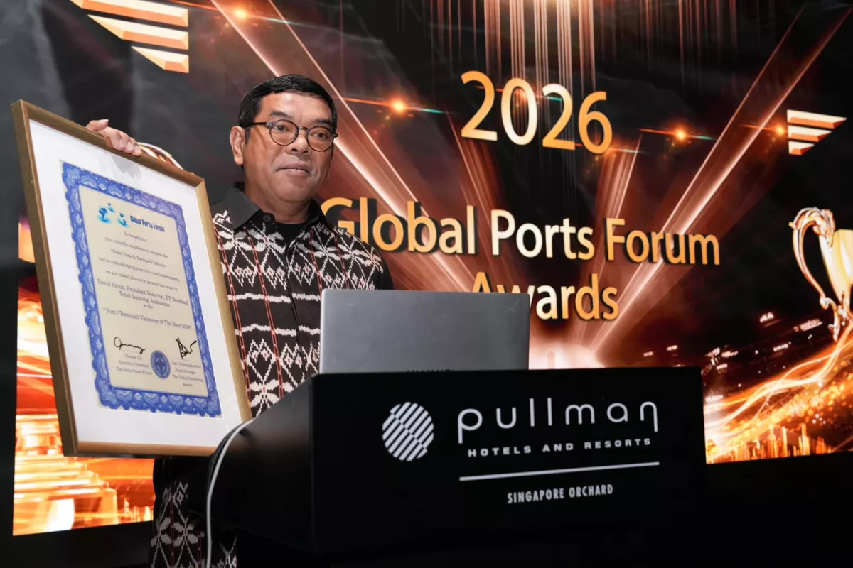 TTL memperoleh penghargaan “Port/Terminal of the Year – South East Asia 2026”, sementara Direktur Utama TTL, David P. Sirait, menerima penghargaan “Port/Terminal Visionary of the Year 2026”.