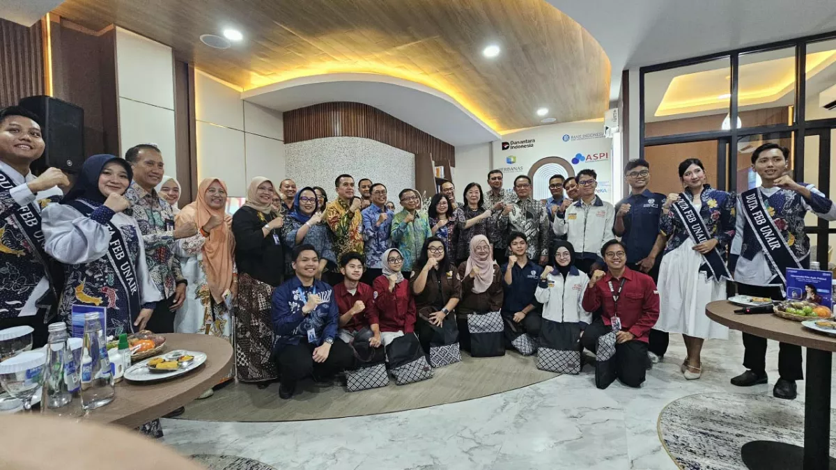 Perkuat Perlindungan Konsumen, BRI Dukung Gerai CERDAS PeKA di UNAIR