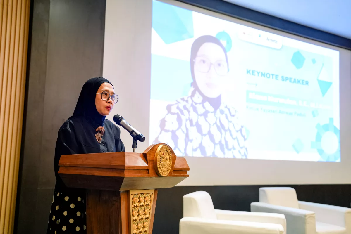Ketua Yayasan Amway Peduli, Riana Nur Wulan