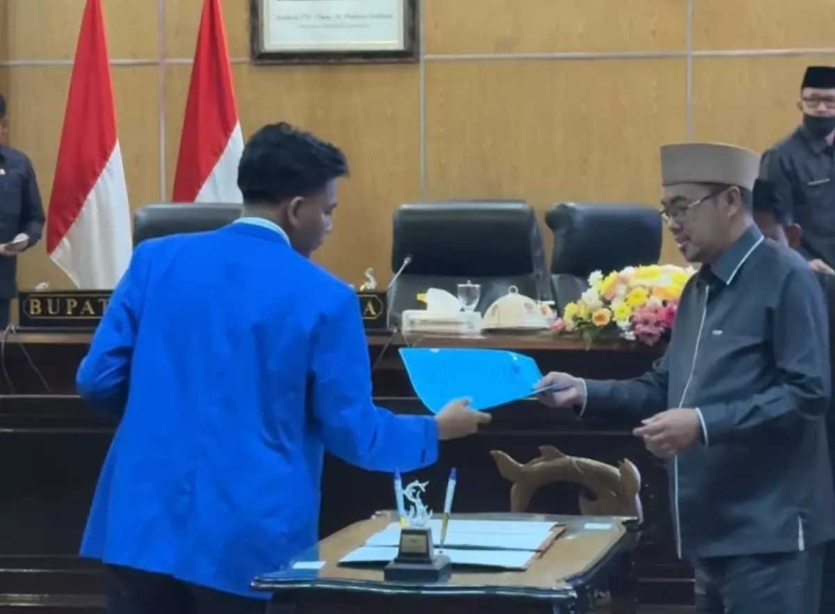 Ketua PC PMII Sidoarjo Alfien Ananta secara khusus meminta agar Sidang Paripurna Ke-6 pada 17 September 2026 ditunda
